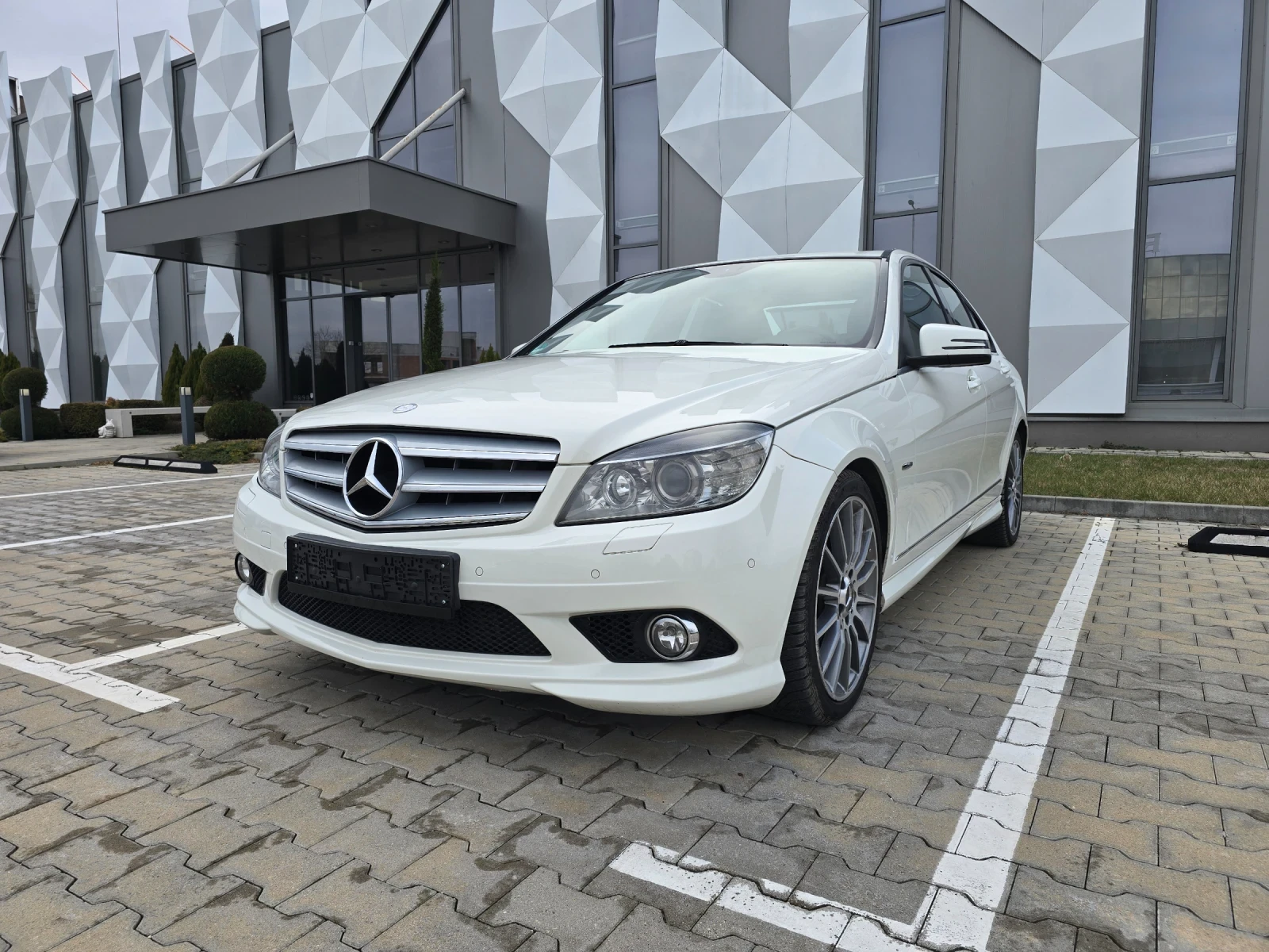 Mercedes-Benz C 220 Cdi AMG pack. ����� 646 | Mobile.bg � ����������� 1