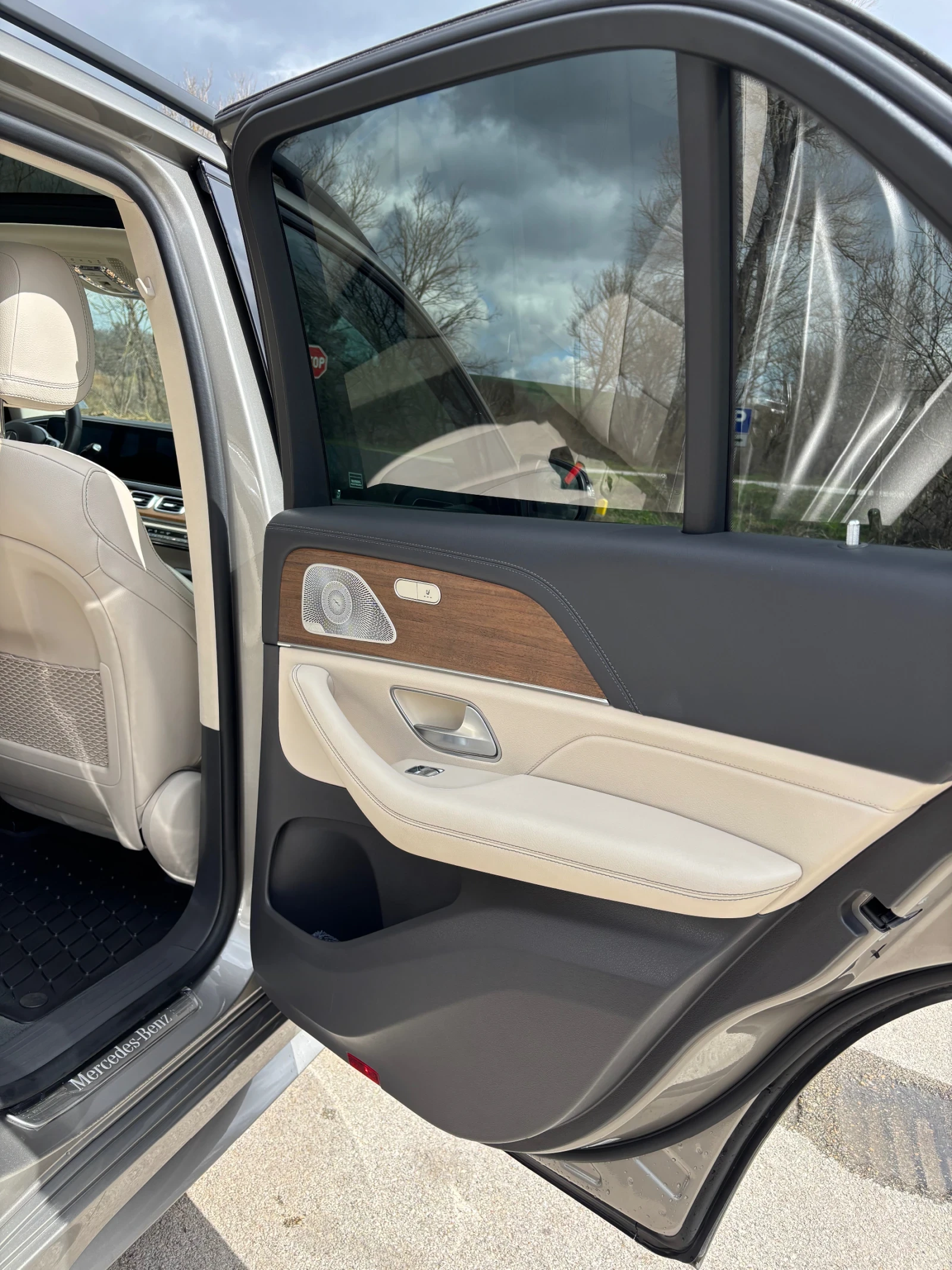 Mercedes-Benz GLE 450 Night Package EQ Boost, снимка 10 - Автомобили и джипове - 53524655