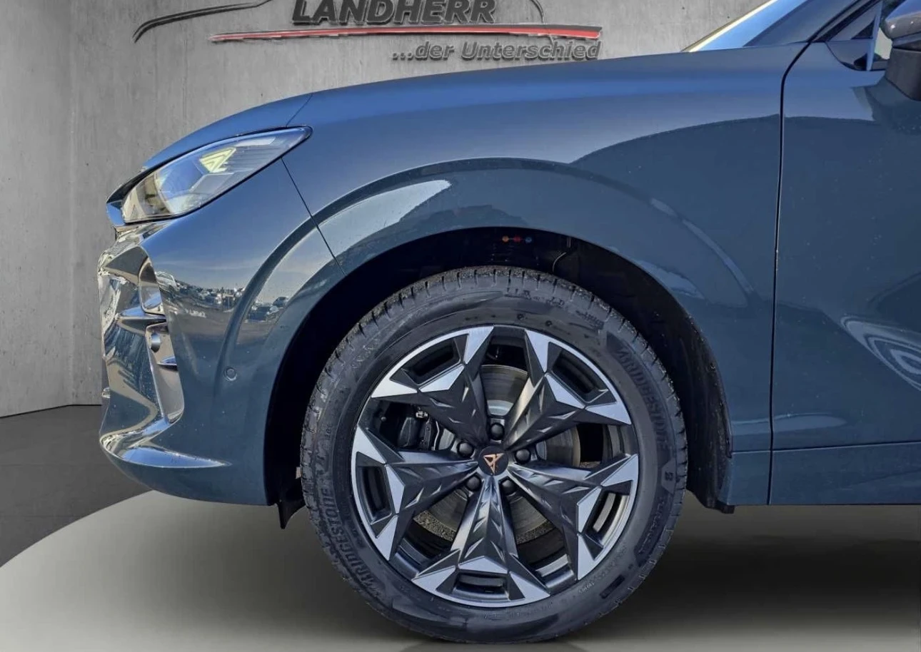 Cupra Terramar 2.0TSI 360 Matrix 100 км!, снимка 9 - Автомобили и джипове - 54179829