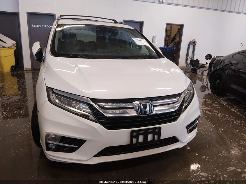 Honda Odyssey 3.5l Touring, снимка 12 - Автомобили и джипове - 54247774