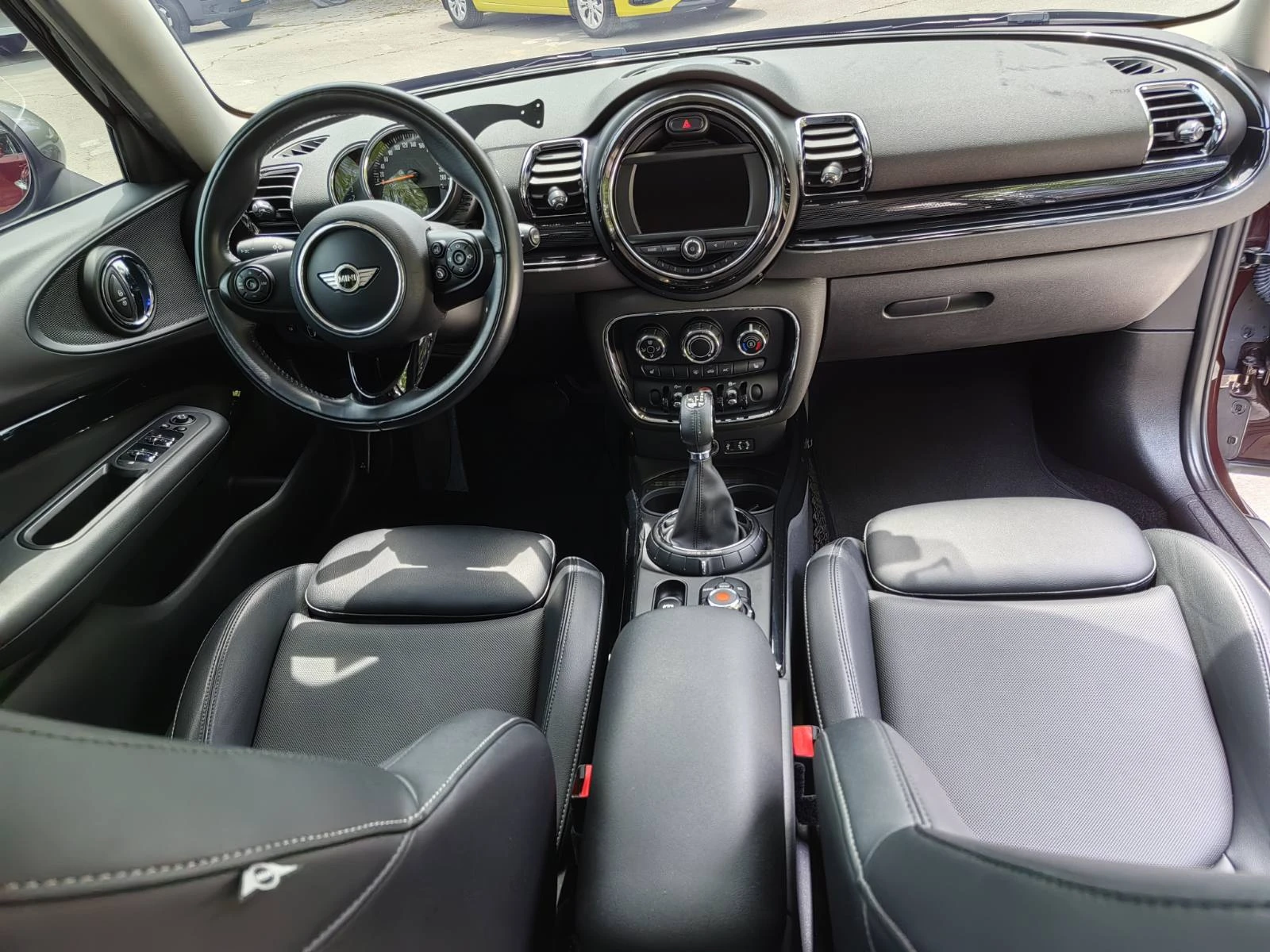 Mini Clubman 2.0D| 2016| АВТОМАТ| ПАНОРАМА| КОЖА| ВНОС КОРЕЯ, снимка 13 - Автомобили и джипове - 54416799