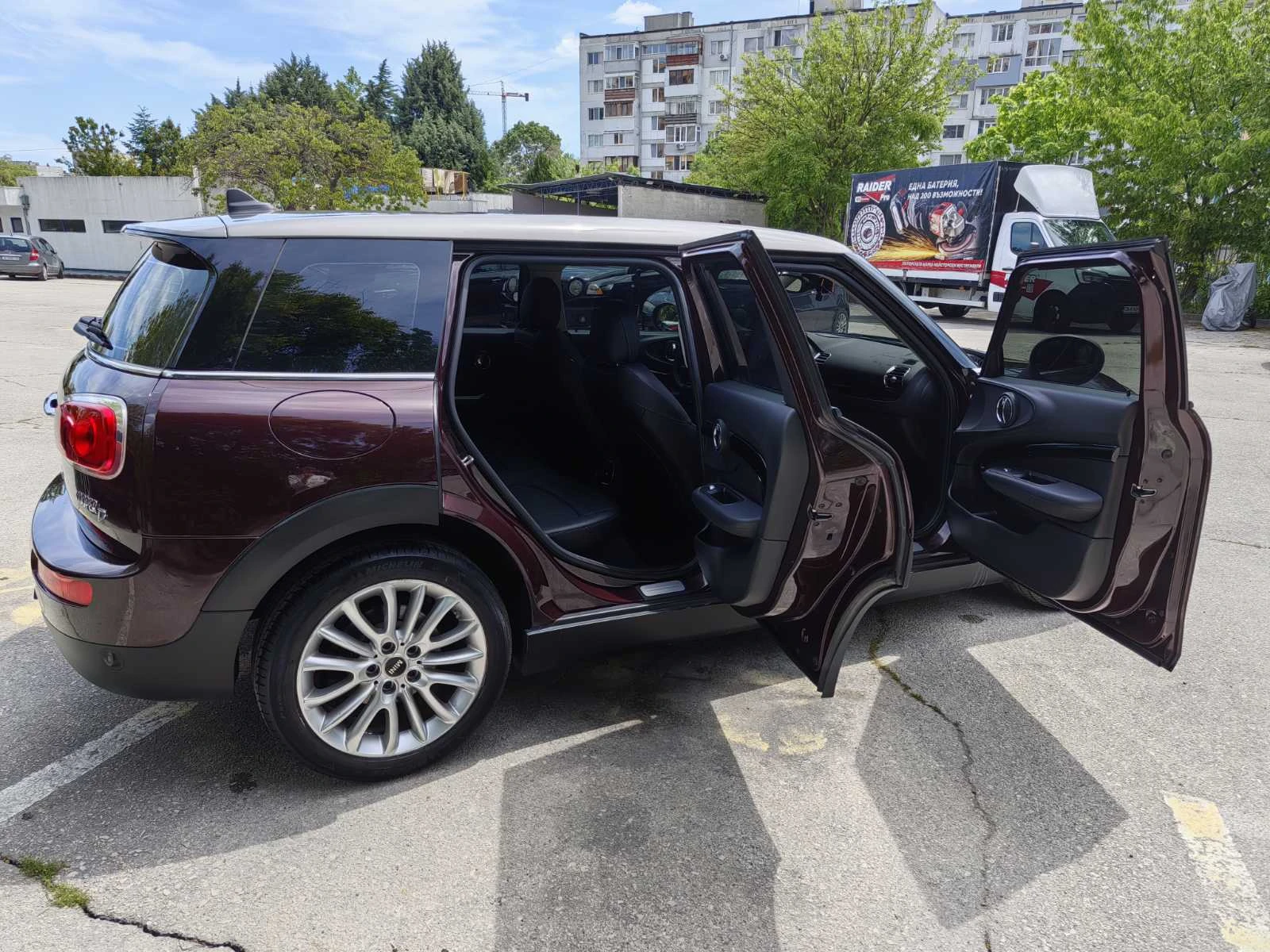 Mini Clubman 2.0D| 2016| АВТОМАТ| ПАНОРАМА| КОЖА| ВНОС КОРЕЯ, снимка 8 - Автомобили и джипове - 54416799