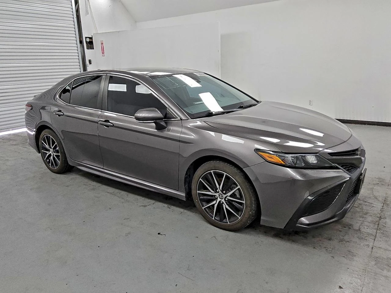 Toyota Camry, снимка 2 - Автомобили и джипове - 54565188