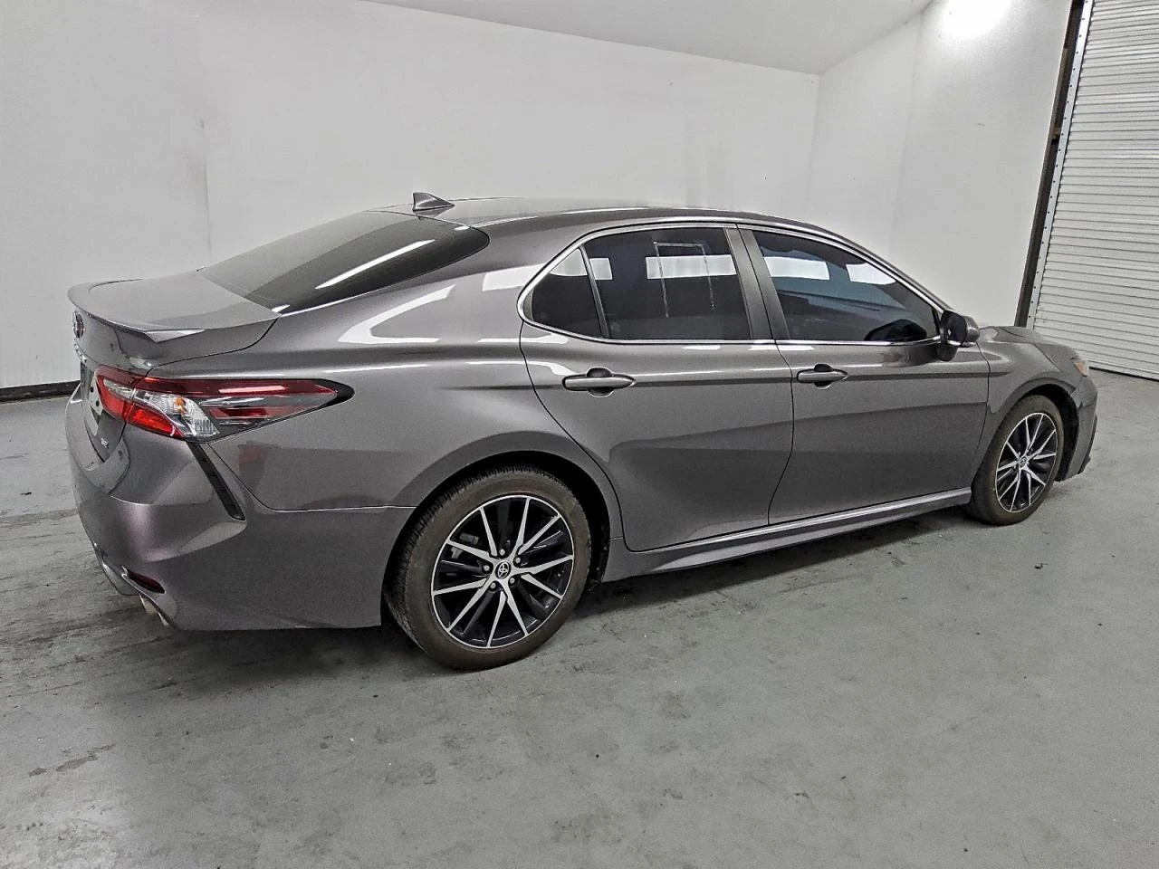 Toyota Camry, снимка 6 - Автомобили и джипове - 54565188