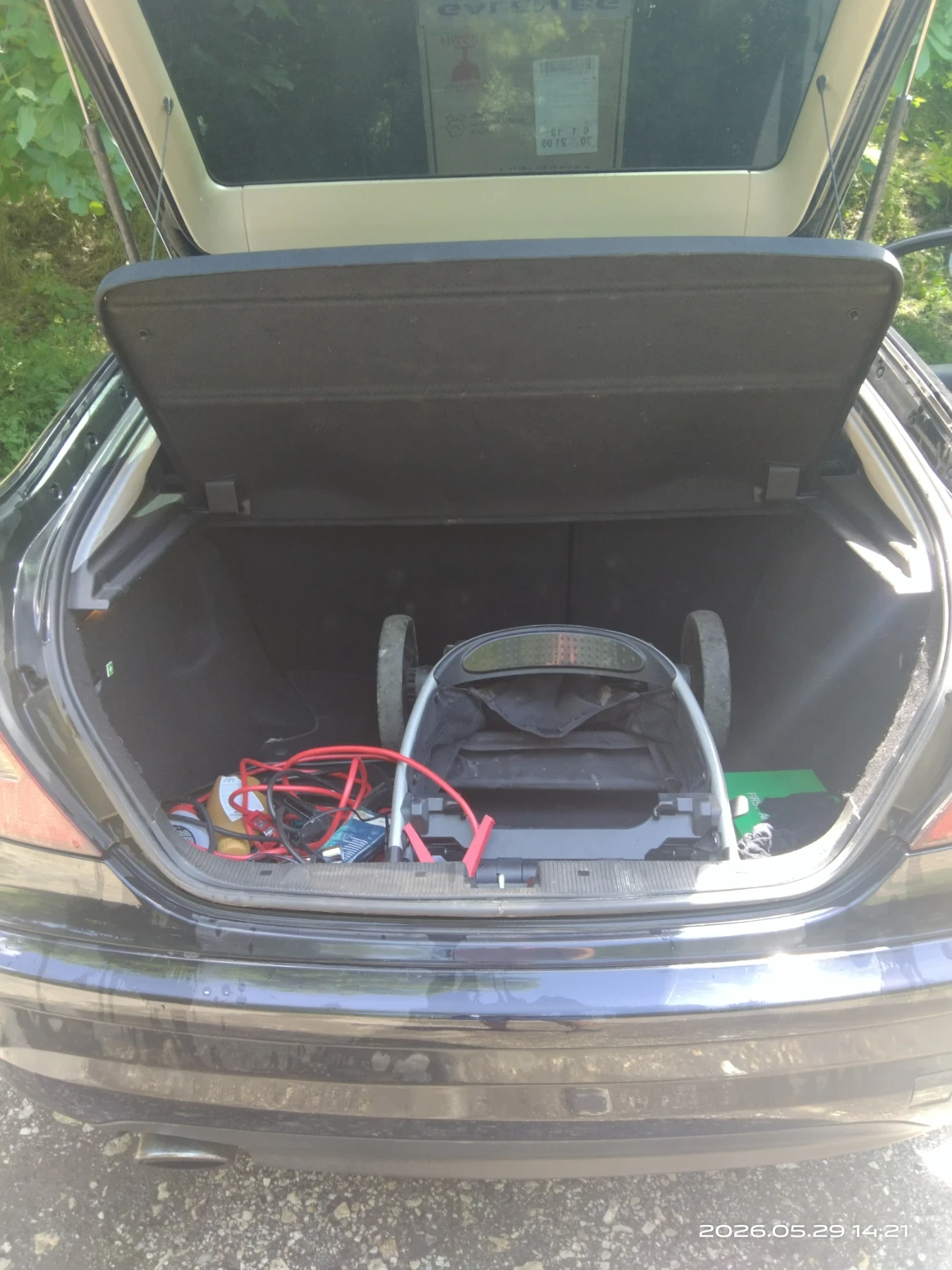 Mercedes-Benz C 220, снимка 5 - Автомобили и джипове - 54711616