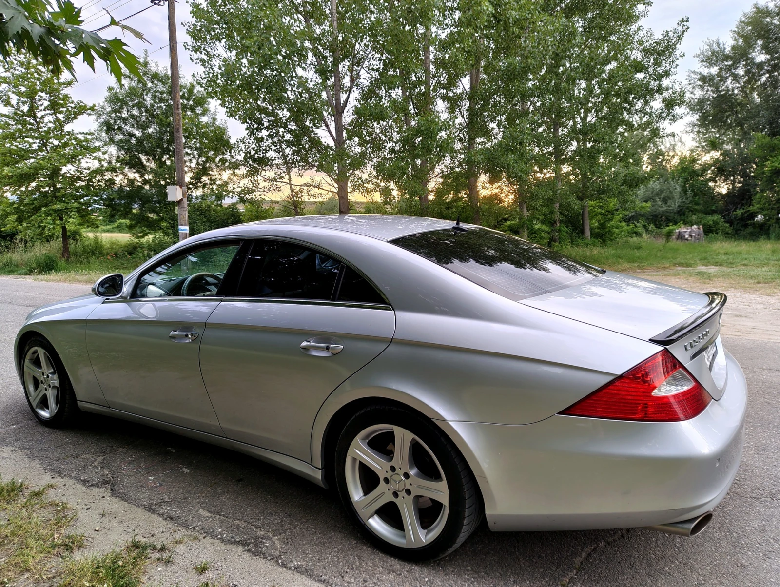 Mercedes-Benz CLS 500 500, снимка 3 - Автомобили и джипове - 54743452