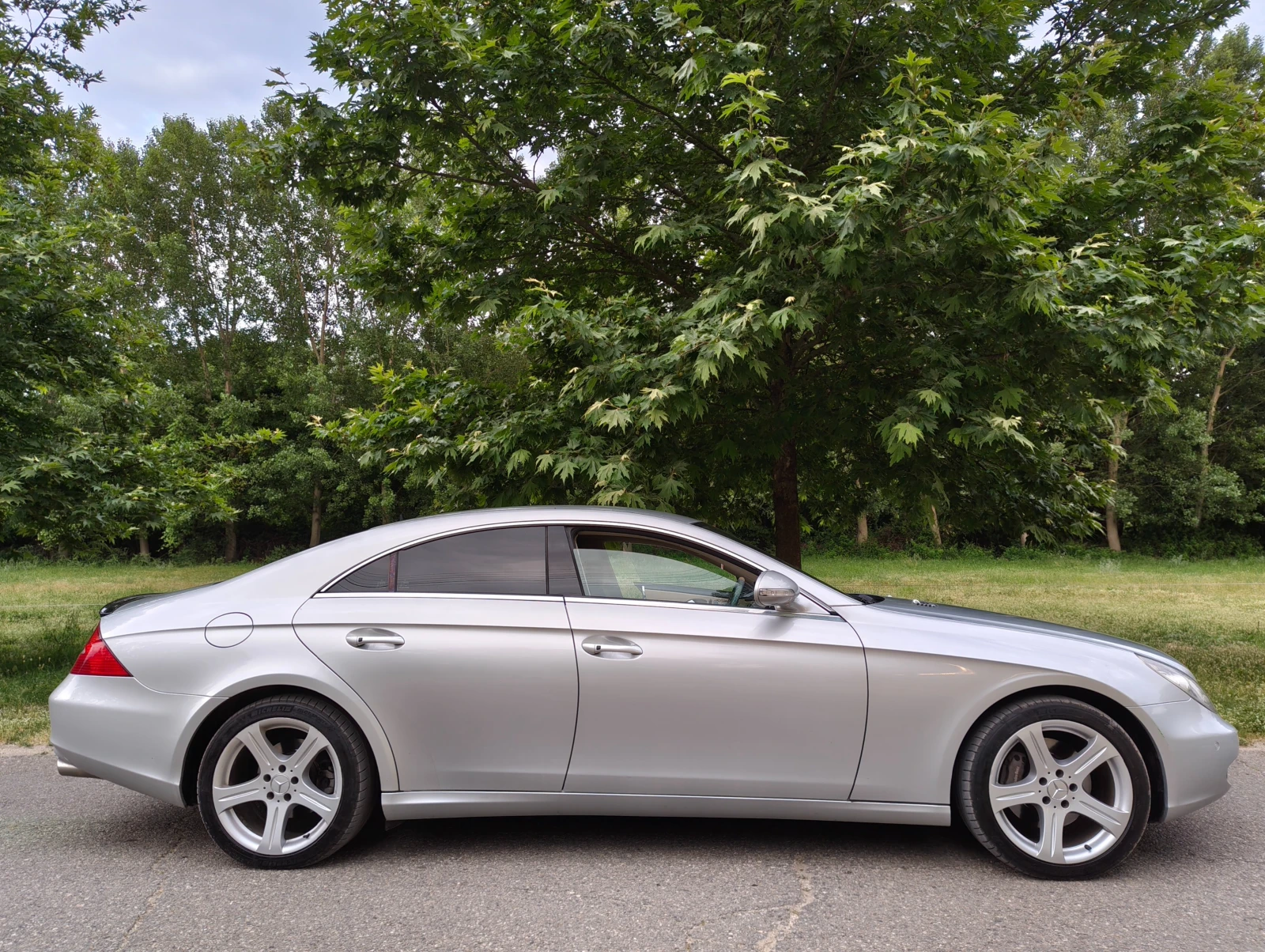 Mercedes-Benz CLS 500 500, снимка 4 - Автомобили и джипове - 54743452