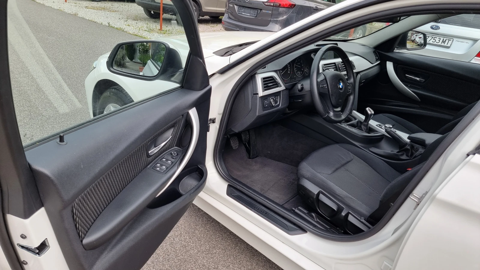 BMW 316 2.0 TwinPower Turbo, снимка 7 - Автомобили и джипове - 54868188