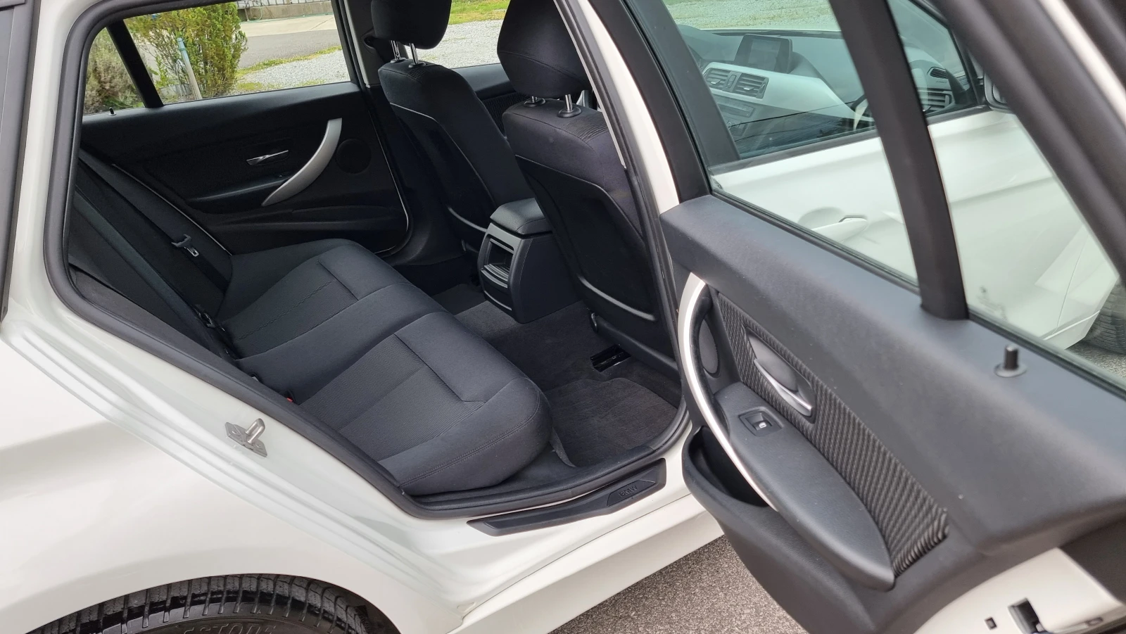 BMW 316 2.0 TwinPower Turbo, снимка 9 - Автомобили и джипове - 54868188