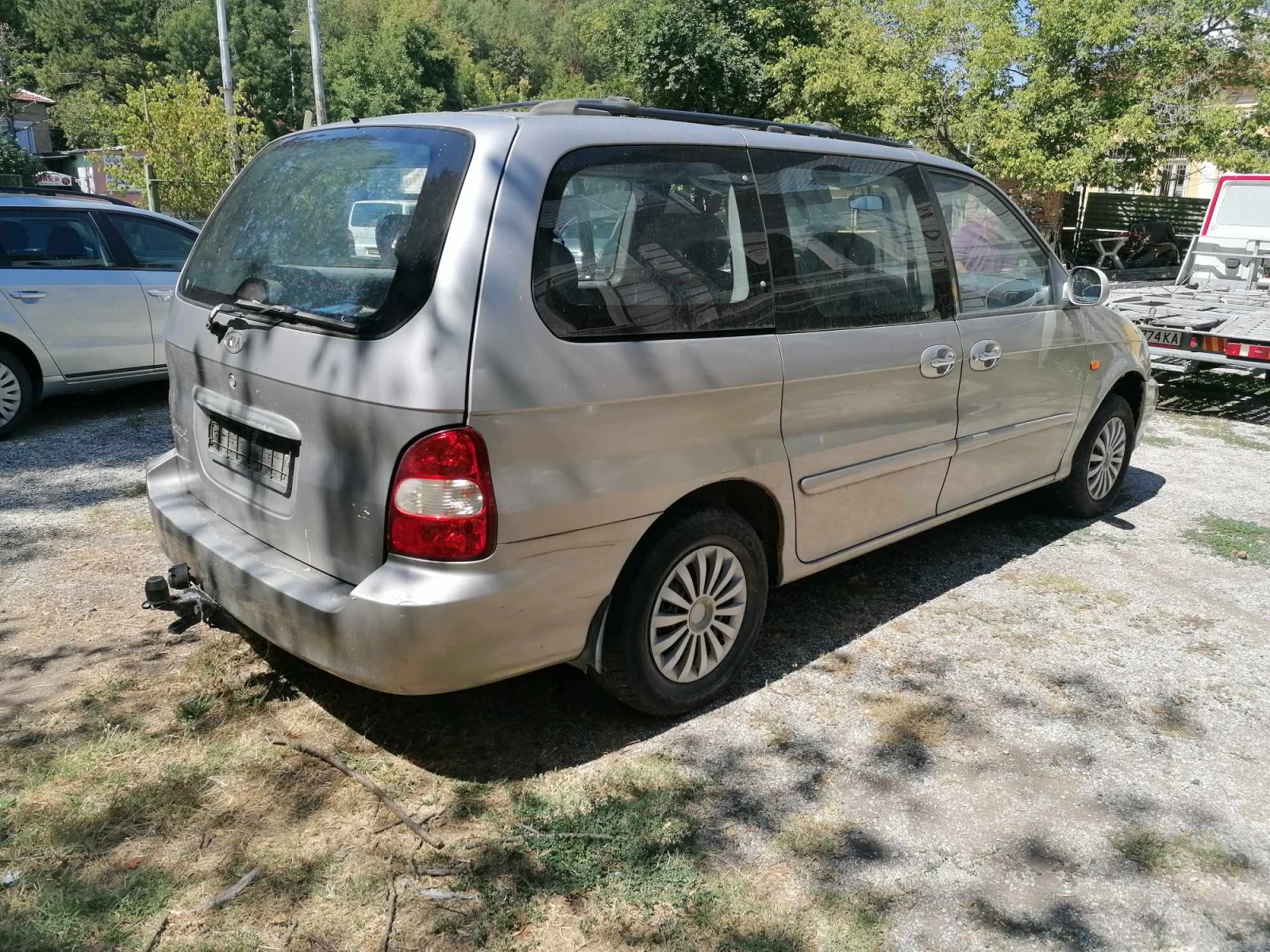 Kia Carnival 2.9 CRDi На части, снимка 2 - Автомобили и джипове - 54972313