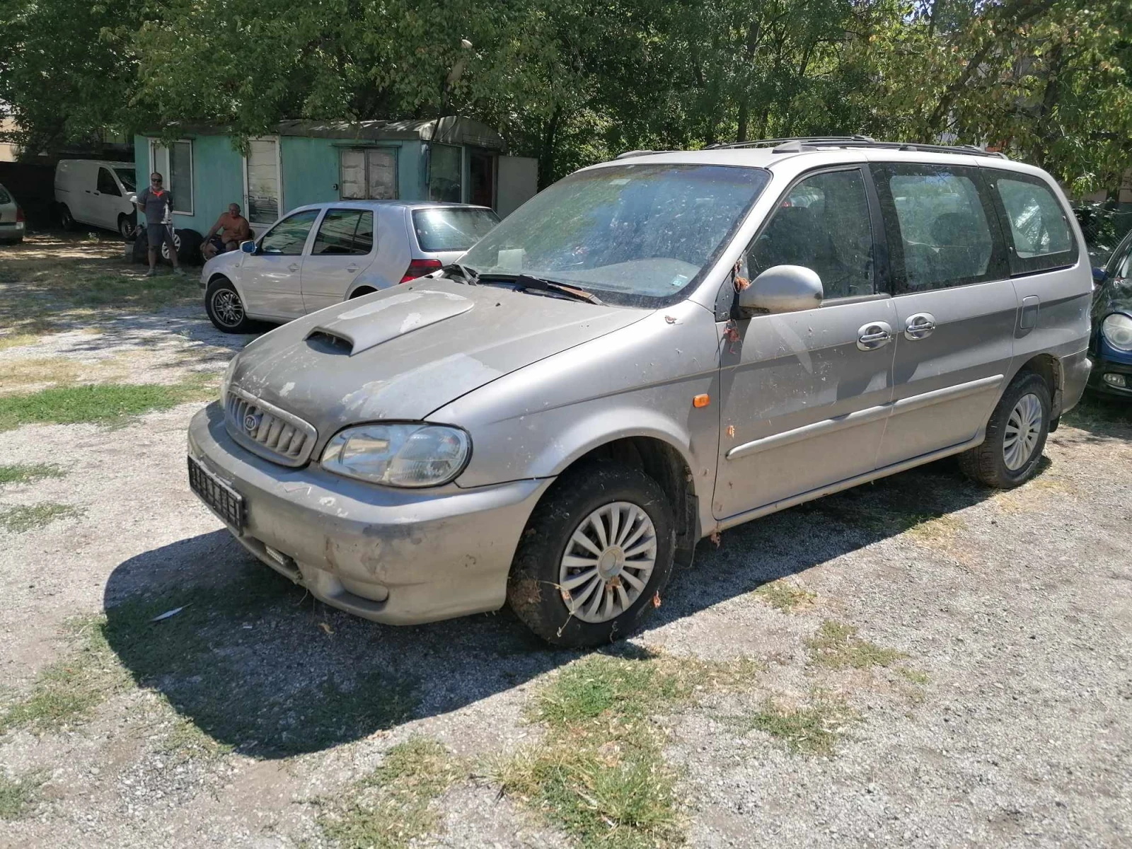 Kia Carnival 2.9 CRDi На части, снимка 3 - Автомобили и джипове - 54972313