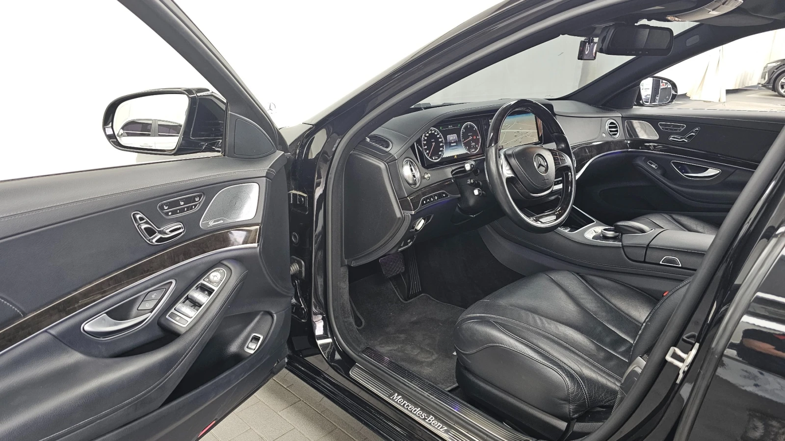 Mercedes-Benz S 350 4MATIC* DISTR* FULL* КРАЙНА ЦЕНА ДО БЪЛГАРИЯ* , снимка 9 - Автомобили и джипове - 55148829