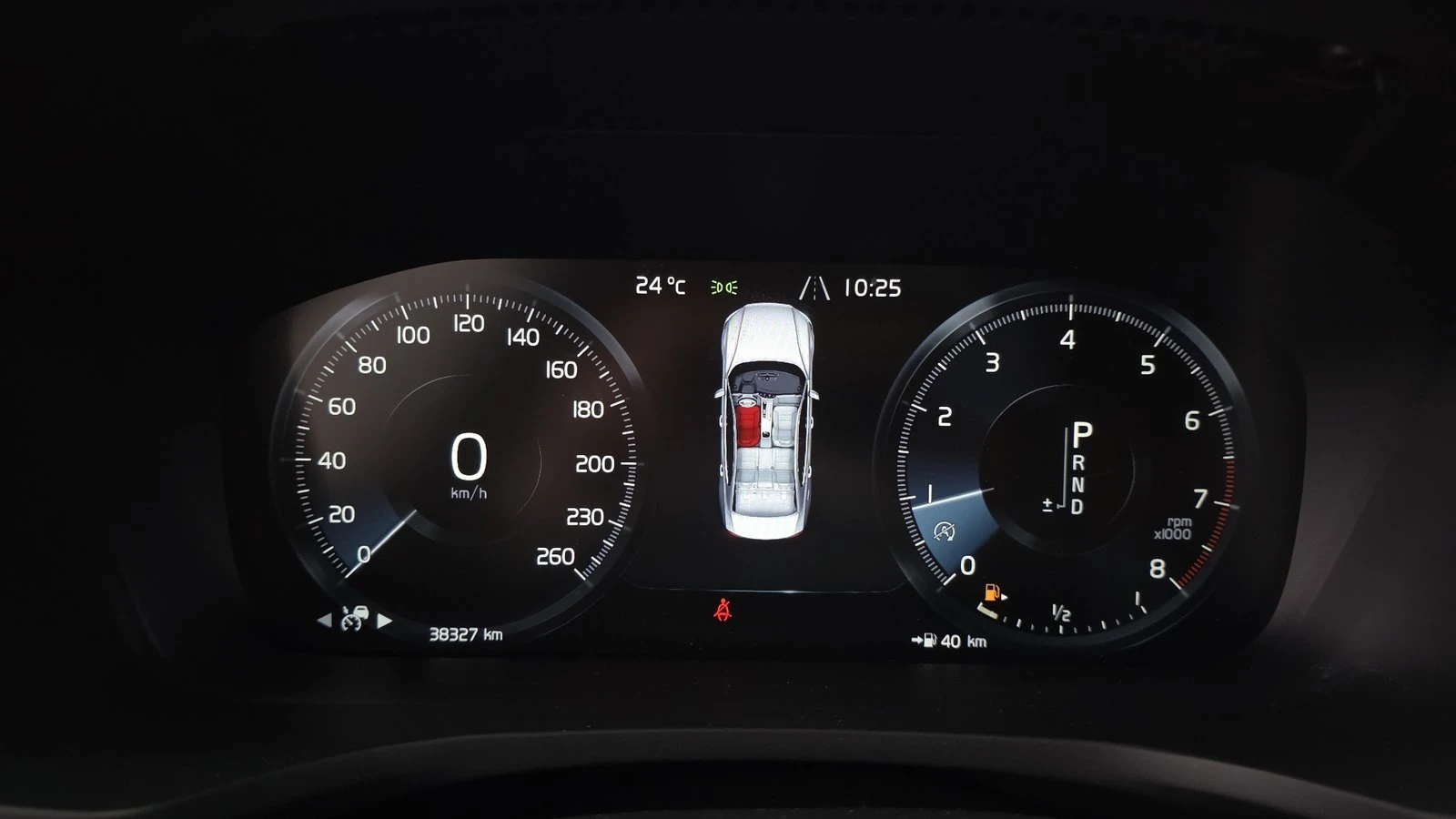 Volvo S60 T5* ЛЮК* МАСАЖ* HUD* 360* KEYLESS* КРАЙНА ЦЕНА, снимка 8 - Автомобили и джипове - 55318858
