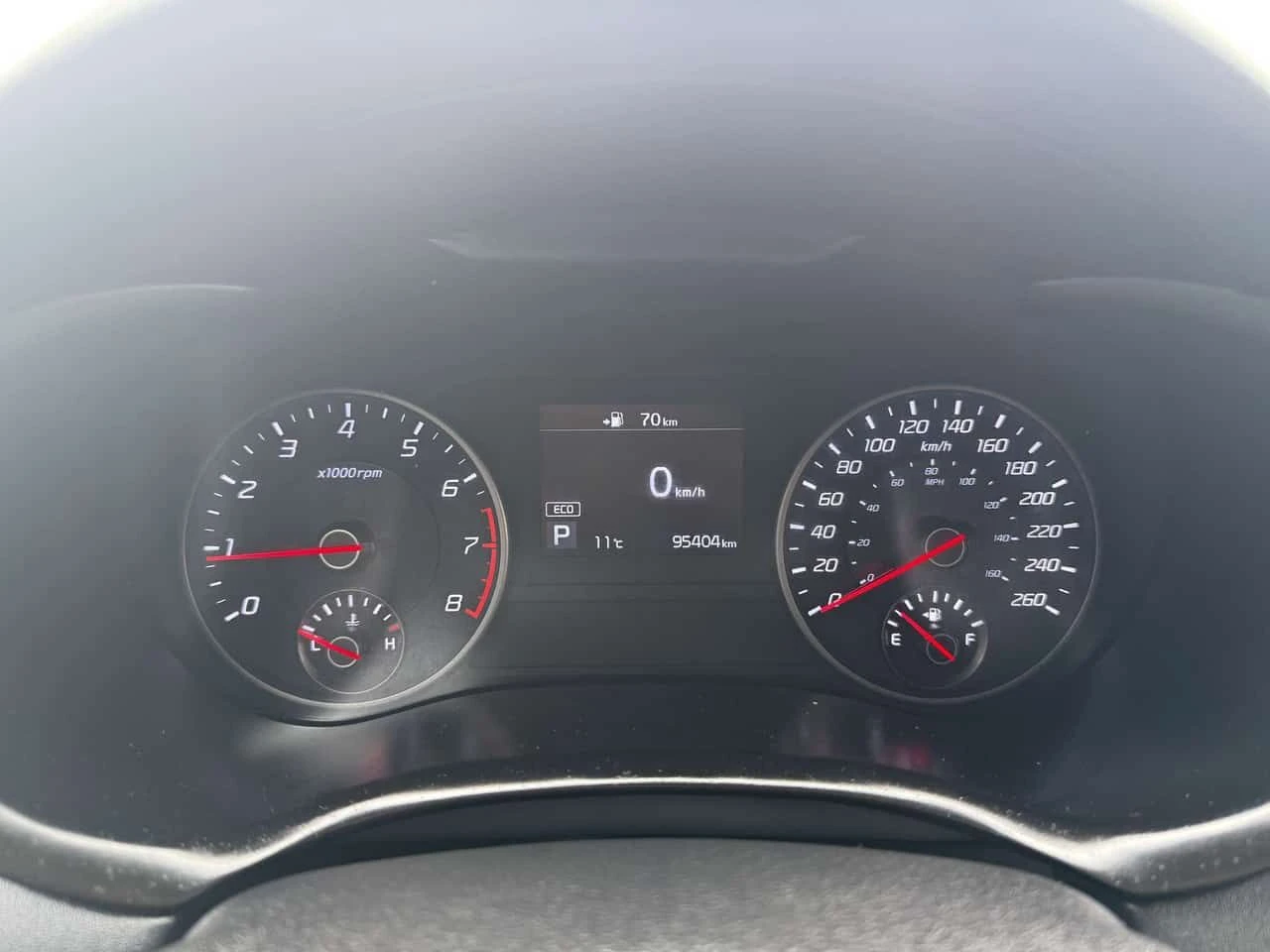 Kia Stinger * AWD | TURBO | CARPLAY | B/U CAM | LEATHER * CARF, снимка 14 - Автомобили и джипове - 55343528