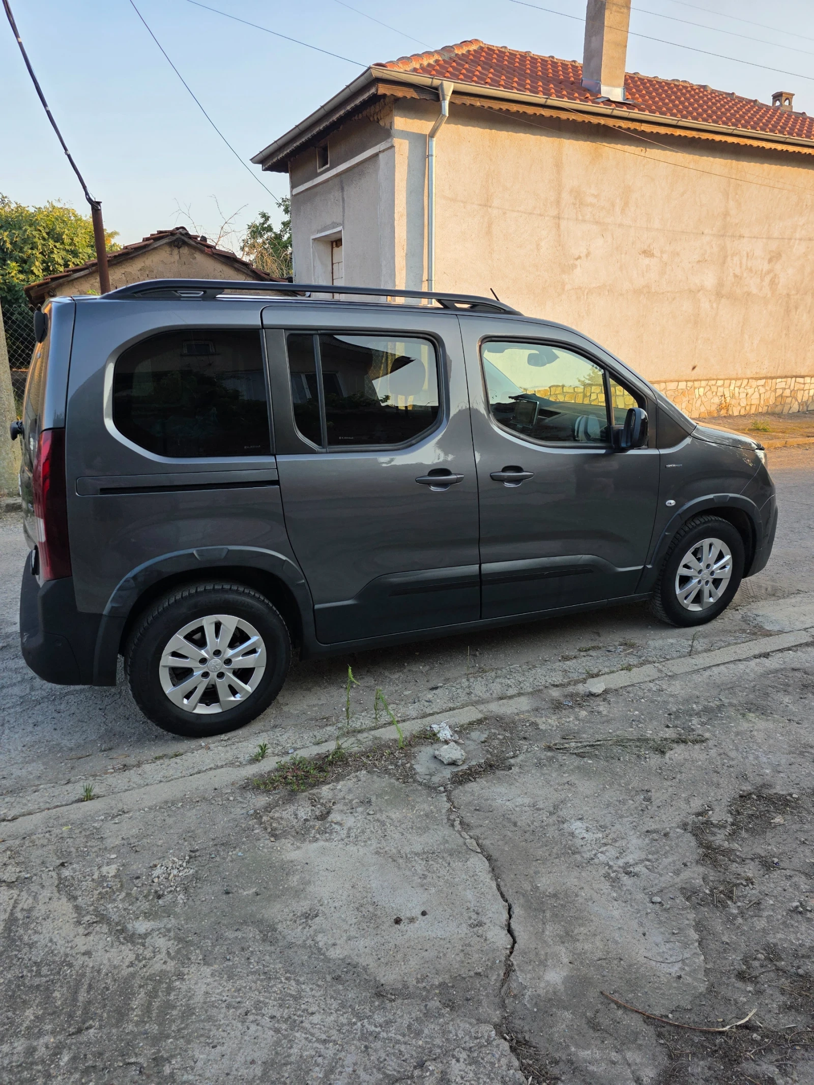 Peugeot Rifter GT LINE, снимка 7 - Автомобили и джипове - 55607492