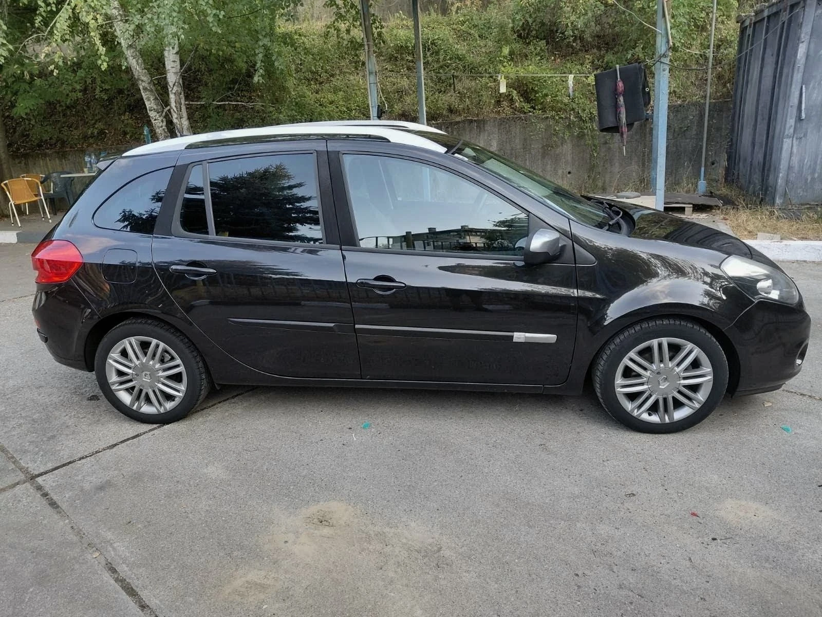 Renault Clio 1.5 CDI-NAVI, снимка 2 - Автомобили и джипове - 55905647