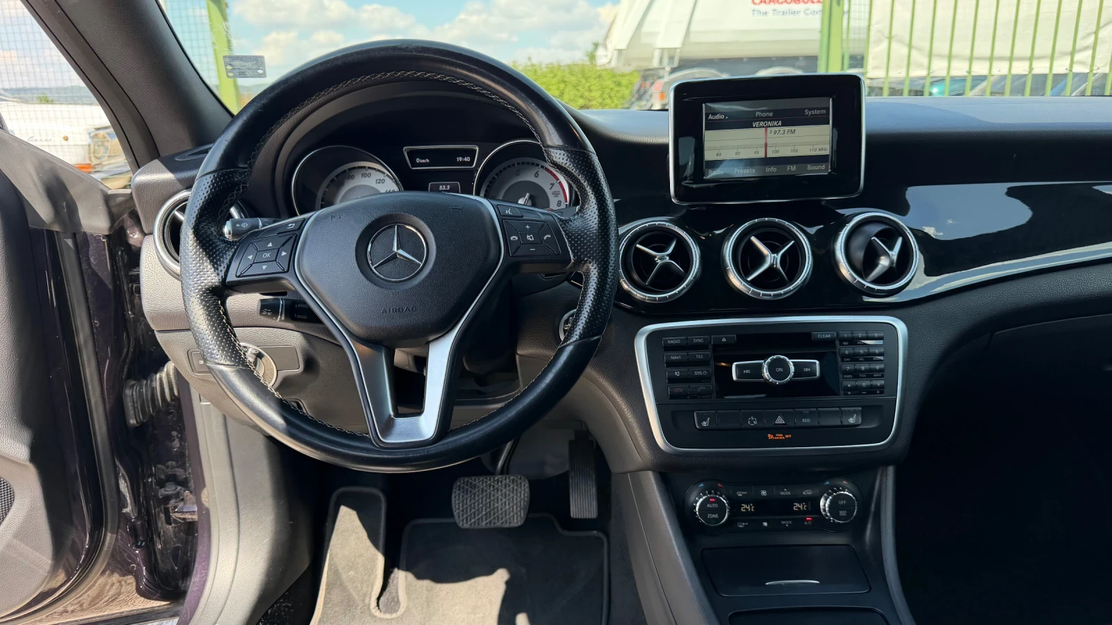 Mercedes-Benz CLA 250 АВТОМАТИК ТОП БАРТЕР ЛИЗИНГ, снимка 6 - Автомобили и джипове - 55959676