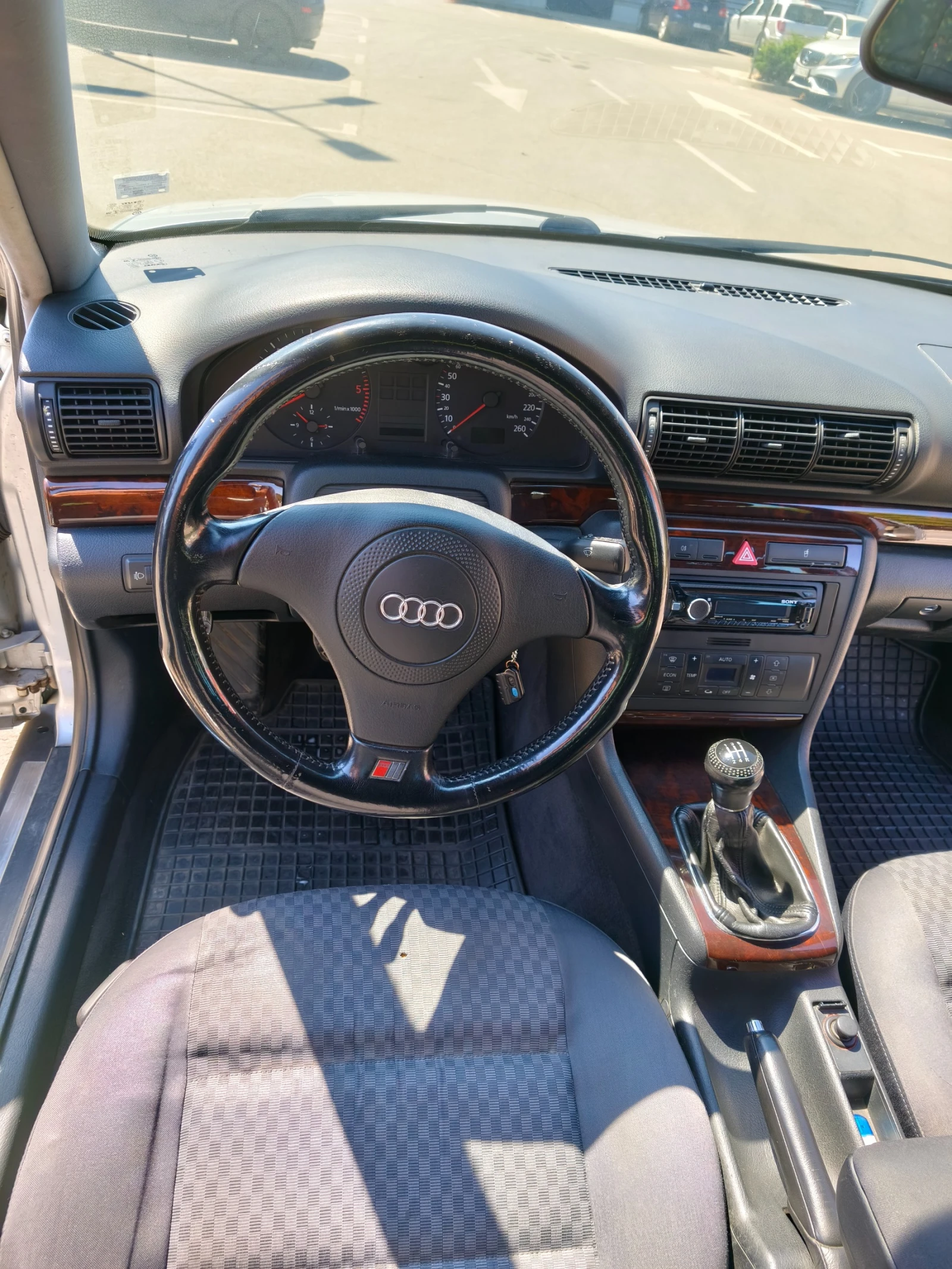 Audi A4, снимка 17 - Автомобили и джипове - 56041680