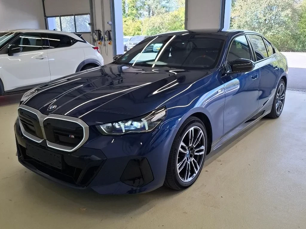BMW i5 M60 XDRIVE 96.1% SoH Leather LED NAVI