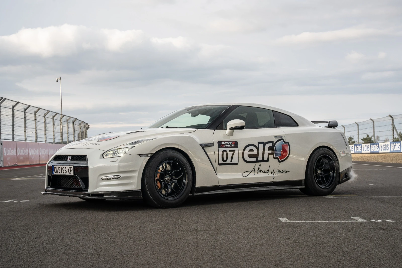 Nissan Gt-r, снимка 2 - Автомобили и джипове - 56588019