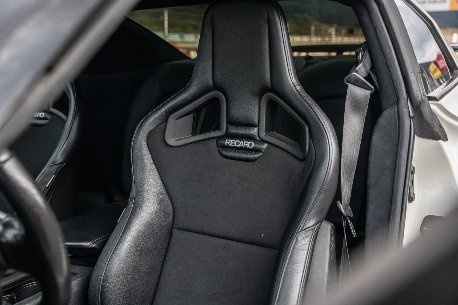 Nissan Gt-r, снимка 14 - Автомобили и джипове - 56588019