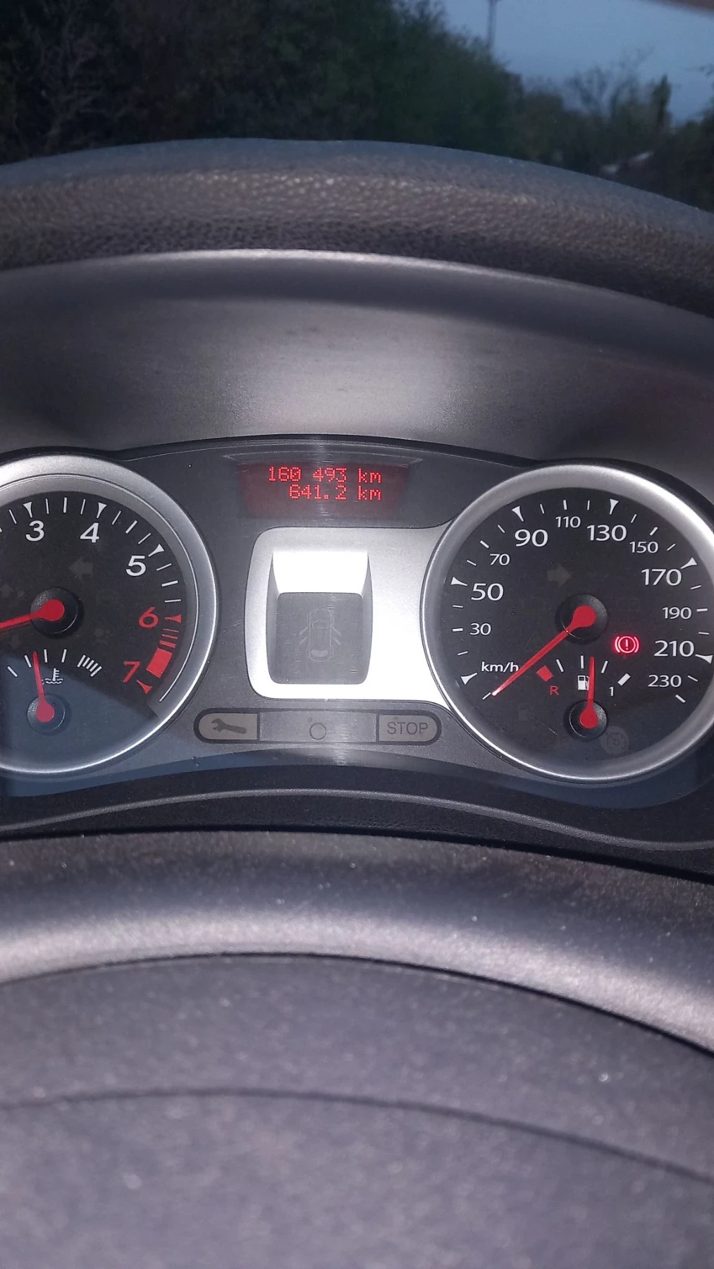 Renault Clio, снимка 8 - Автомобили и джипове - 56732386