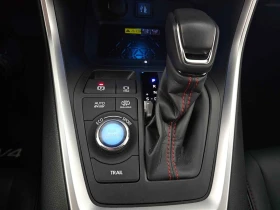 Toyota Rav4 2.5 PHEV STYLE 4x4 306 HP НАЛИЧНА!!! - 89950 лв. - 78381968 12