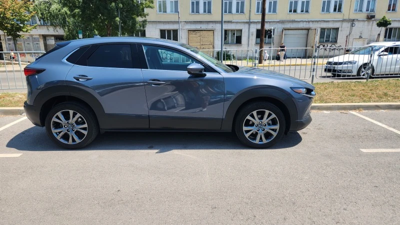 Mazda CX-30, снимка 3 - Автомобили и джипове - 47311356