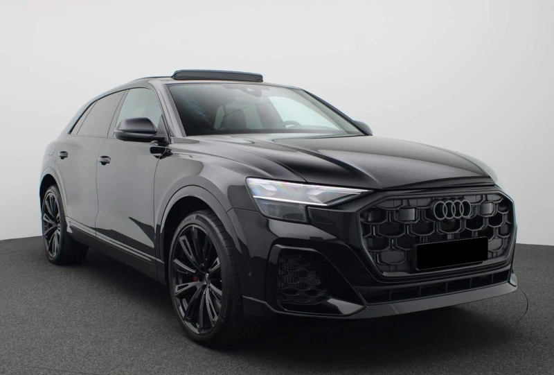 Audi Q8 55 TFSIe Quattro = S-line= Гаранция, снимка 1 - Автомобили и джипове - 48845515