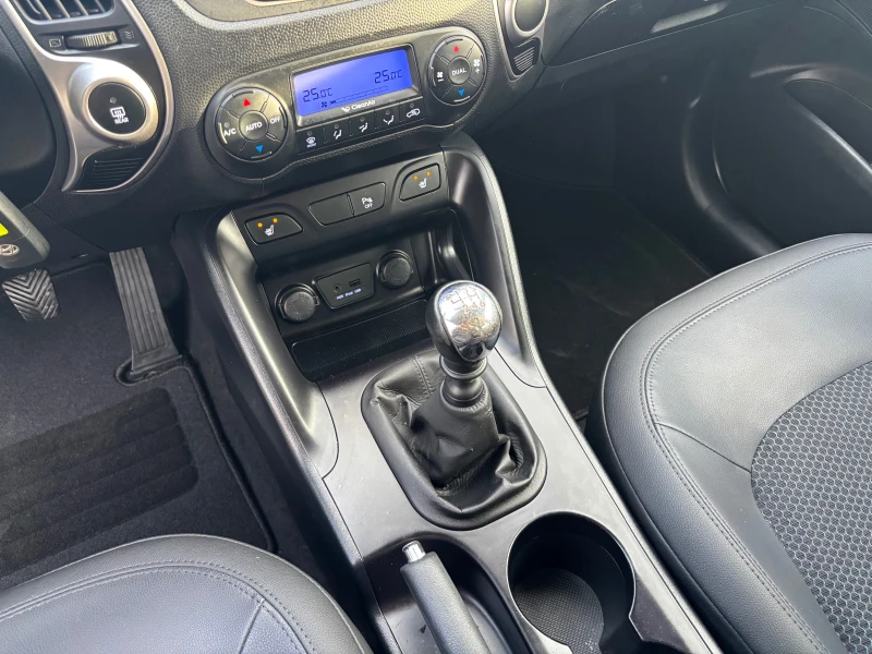 Hyundai IX35 1.7CRDI-FULLL* * * , снимка 13 - Автомобили и джипове - 53013066