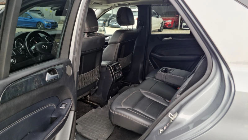 Mercedes-Benz ML 350 AMG/КОЖА/ПАНОРАМА, снимка 14 - Автомобили и джипове - 53294174
