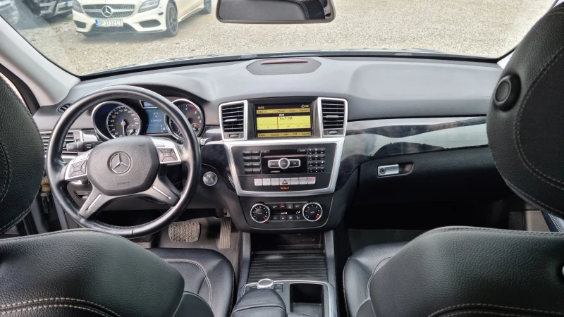 Mercedes-Benz ML 350 AMG/КОЖА/ПАНОРАМА, снимка 7 - Автомобили и джипове - 53294174