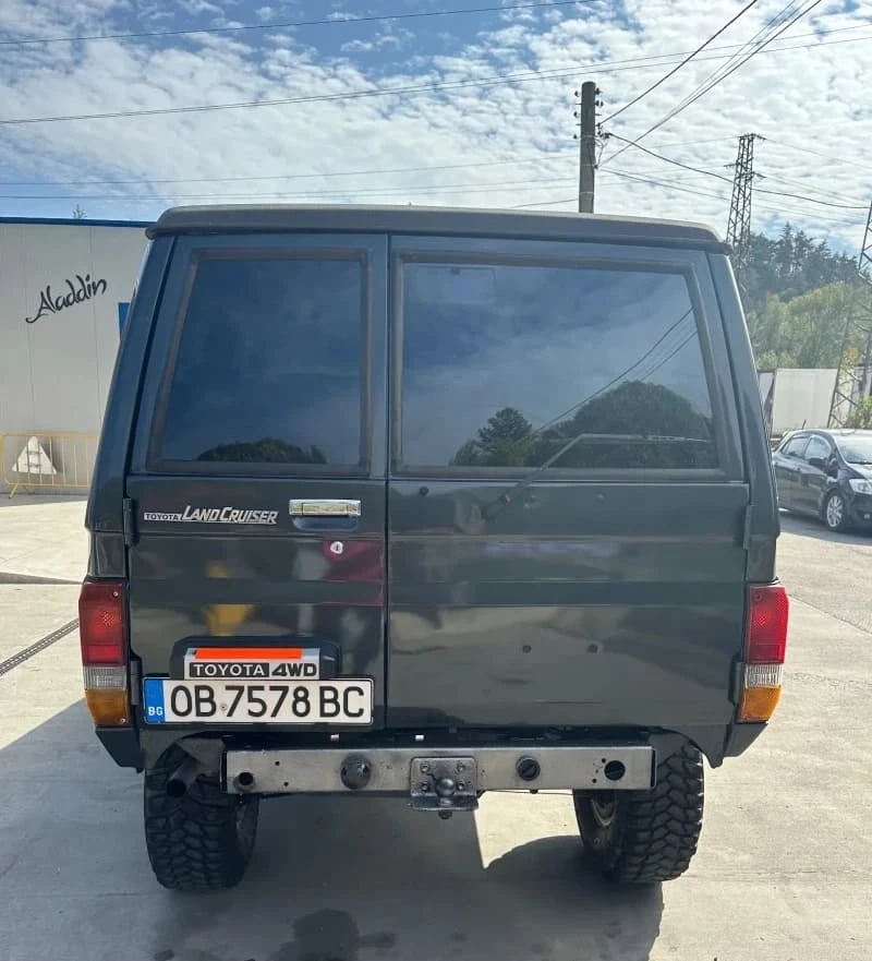 Toyota Land cruiser, снимка 4 - Автомобили и джипове - 48196009