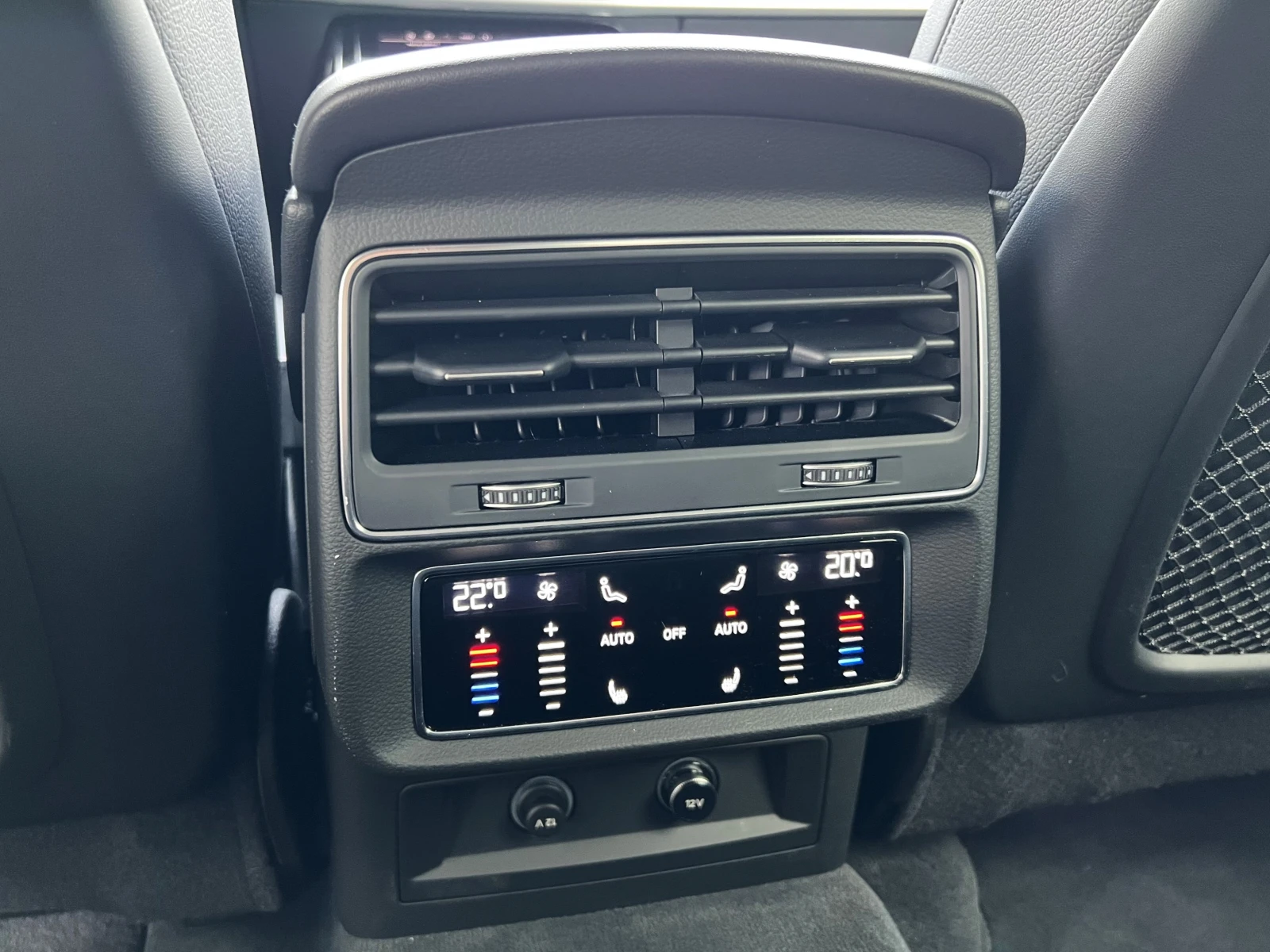 Audi Q8 55 TFSI/QUATTRO/ LIFT/360 CAM/ VIRTUAL COCKPIT/ 22 | Mobile.bg   17