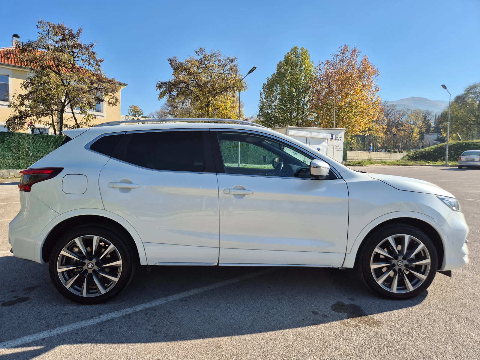Nissan Qashqai * Tekna+ * Lux* * Bose* Keyless* 360cam* Pano | Mobile.bg   1