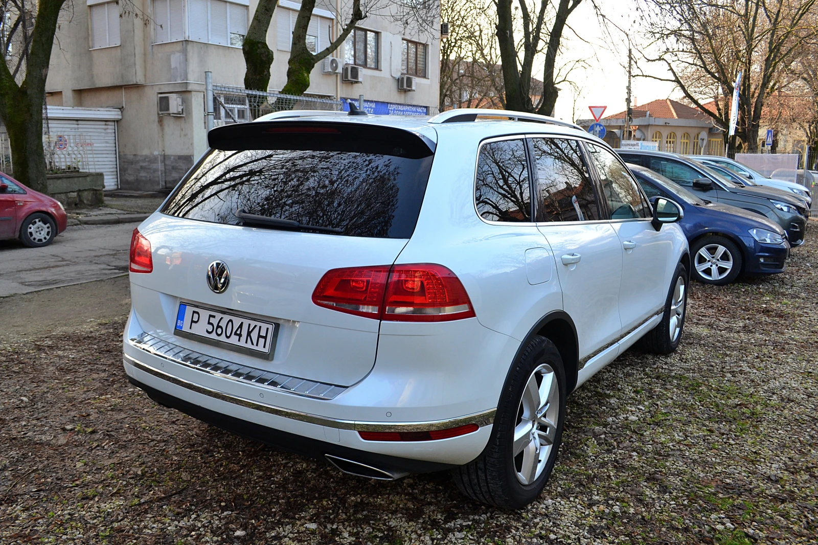 VW Touareg 3.0 TDI V6 R-line - изображение 4