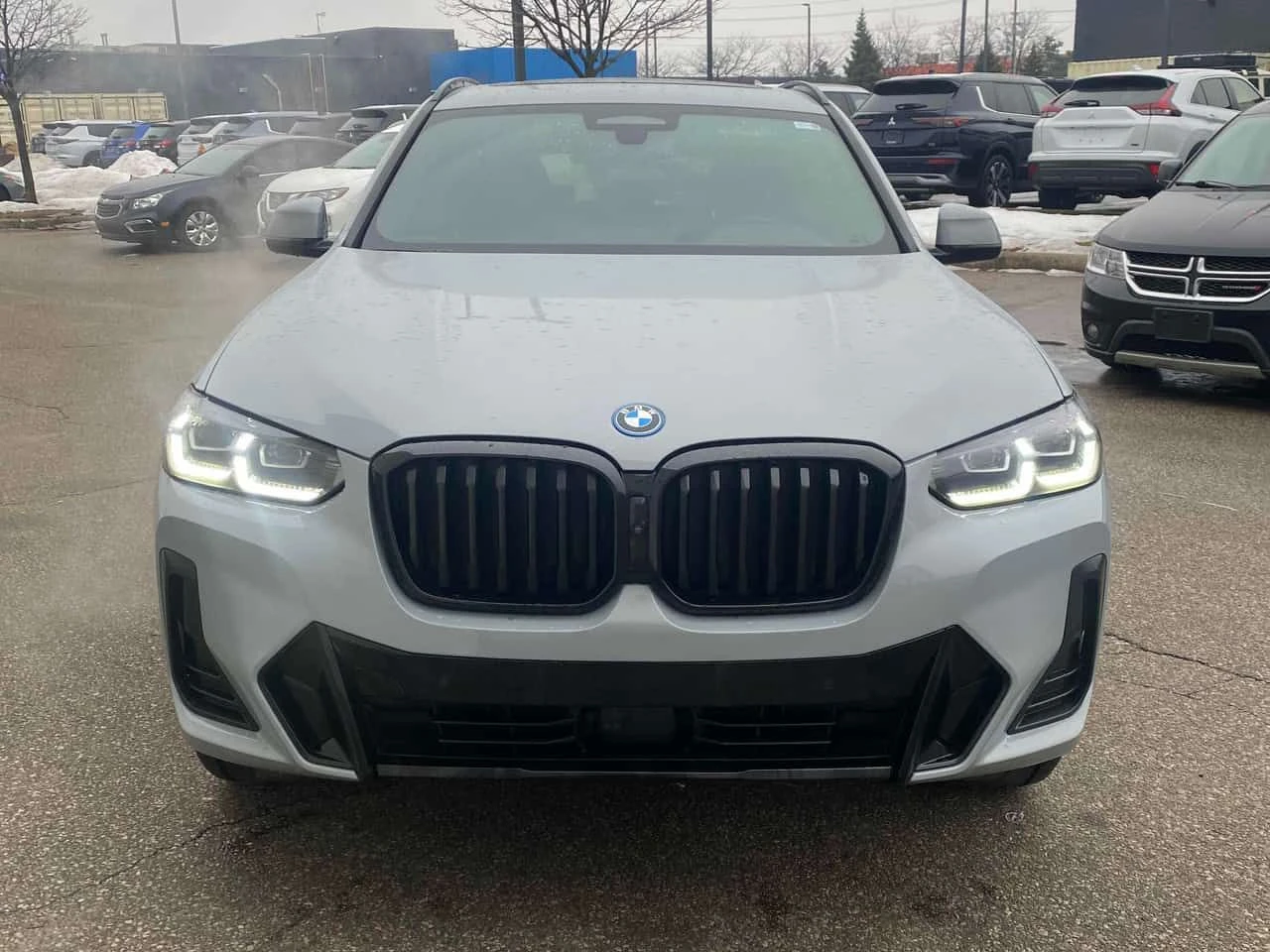 BMW X3 xDrive30e M SPORT/HUD/360/PANO, снимка 2 - Автомобили и джипове - 53740599