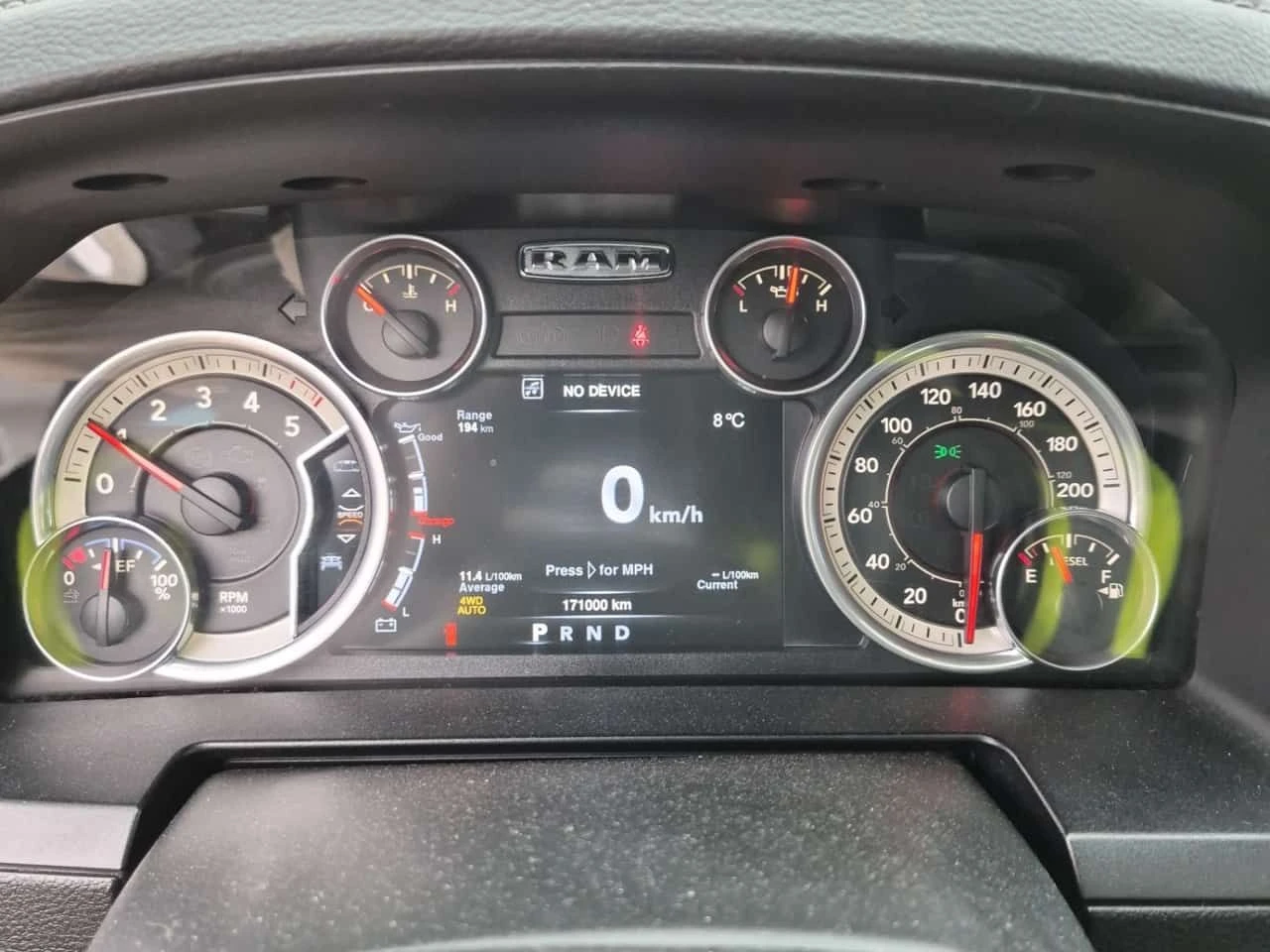 Dodge RAM 1500 * LARAMIE CREW CAB SHORT BED * CARFAX * ЦЕНА ДО БГ, снимка 7 - Автомобили и джипове - 54081108