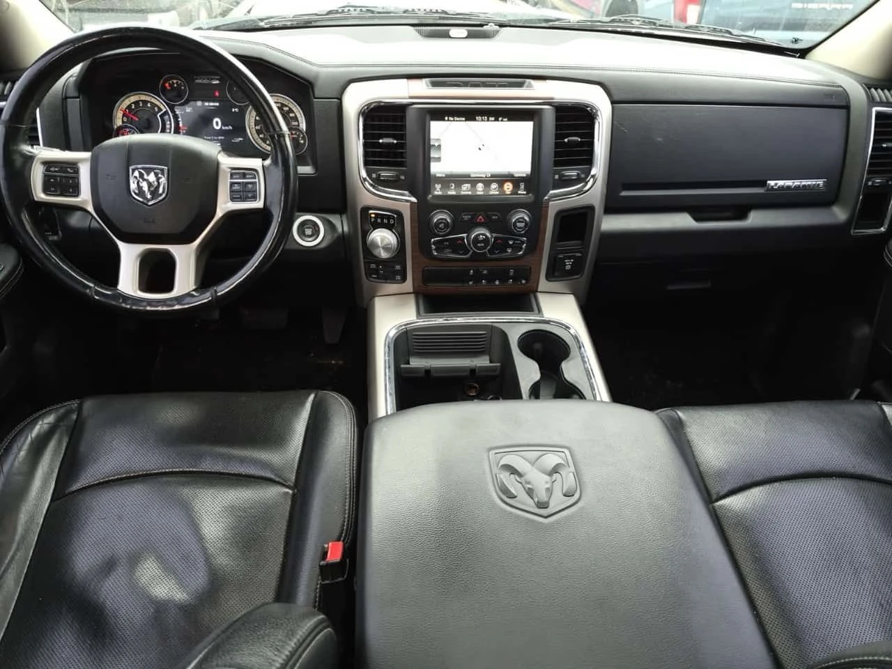 Dodge RAM 1500 * LARAMIE CREW CAB SHORT BED * CARFAX * ЦЕНА ДО БГ, снимка 6 - Автомобили и джипове - 54081108