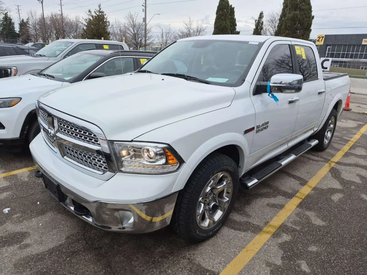 Dodge RAM 1500 * LARAMIE CREW CAB SHORT BED * CARFAX * ЦЕНА ДО БГ