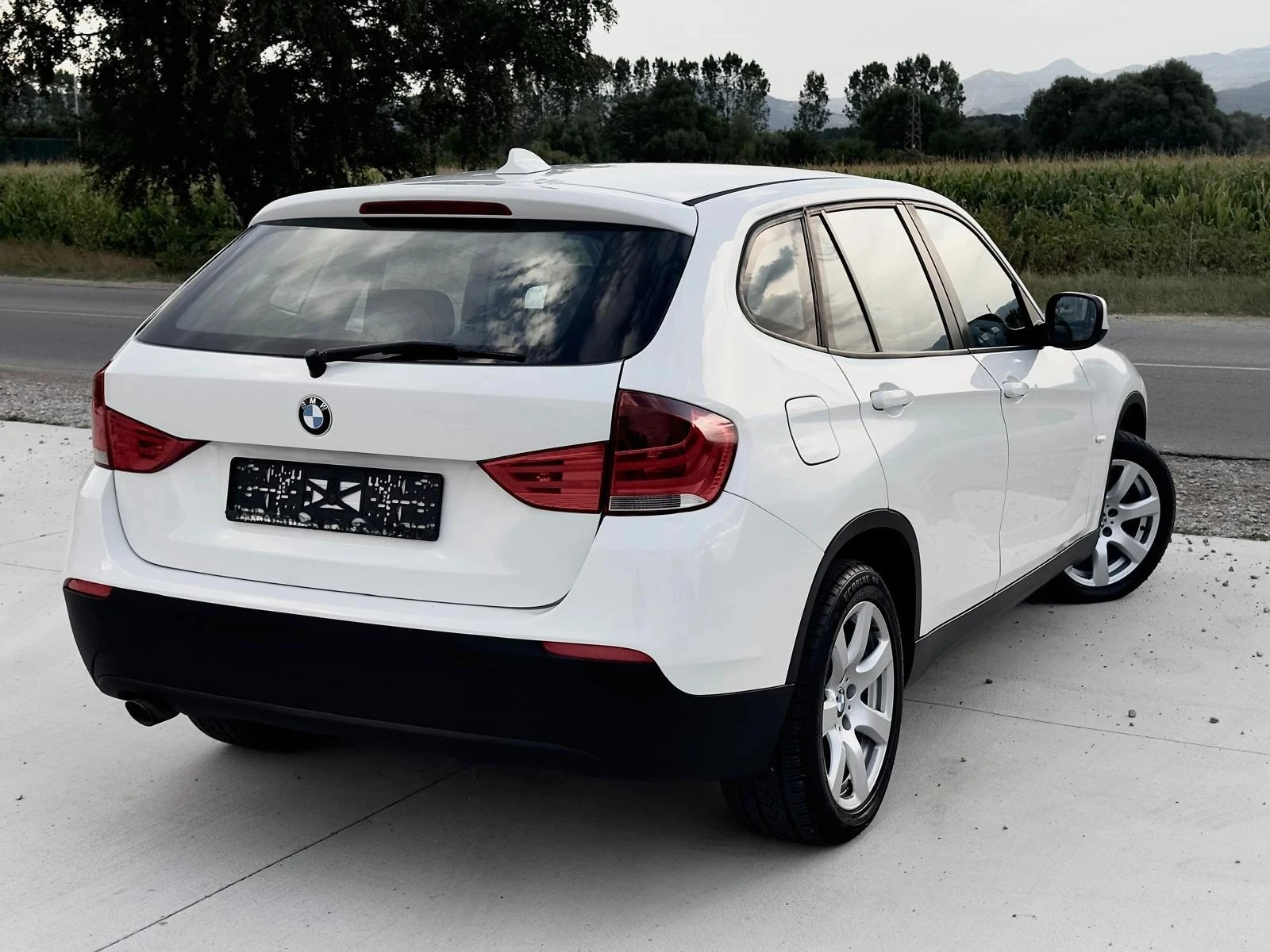 BMW X1 2.0D XDrive, снимка 7 - Автомобили и джипове - 54345298
