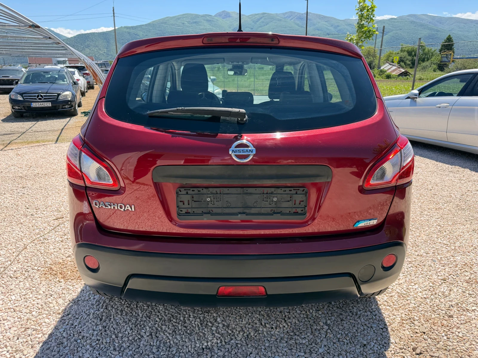 Nissan Qashqai 1.6dci.Navi 360, снимка 6 - Автомобили и джипове - 54563521