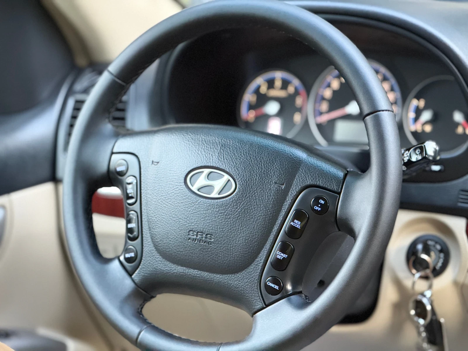 Hyundai Santa fe 2.2 CRDI 4WD 7 Местен, снимка 10 - Автомобили и джипове - 54772764