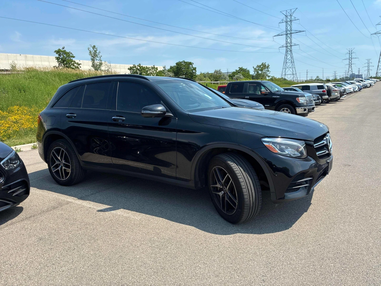 Mercedes-Benz GLC 300 360* ПОДГРЕВ* KEYLESS* CARFAX , снимка 3 - Автомобили и джипове - 55207943