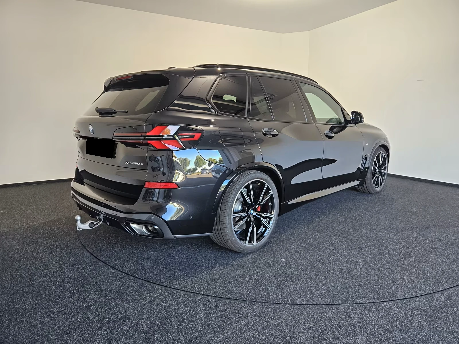 BMW X5 50e* M-SPORT* HEAD-UP* PANO* DISTR* 360CAM* H&K* M | Mobile.bg � ����������� 3