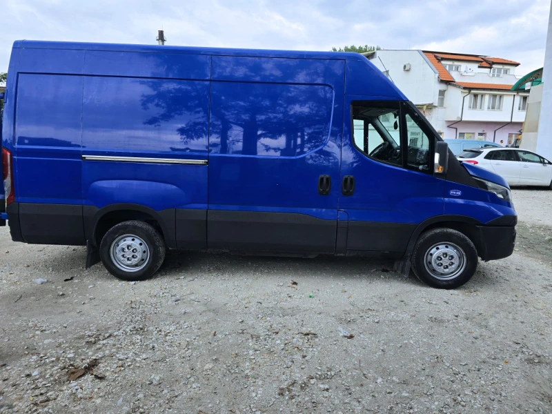 Iveco Daily 35s14 МЕТАН, снимка 9 - Бусове и автобуси - 48208576