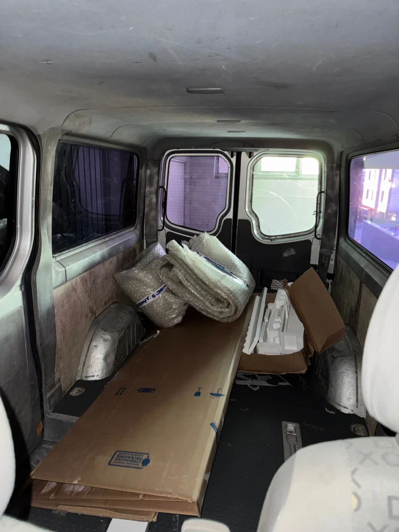 VW Crafter, снимка 13 - Бусове и автобуси - 48595084