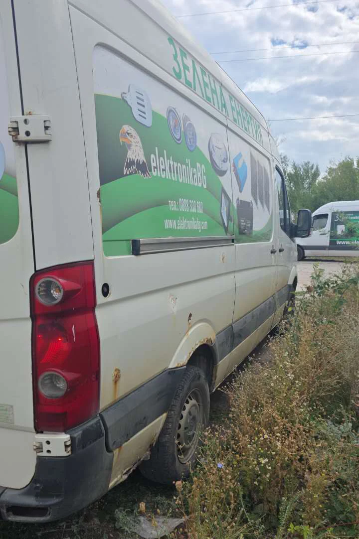 VW Crafter, снимка 5 - Бусове и автобуси - 56527651