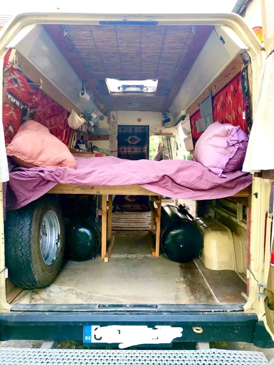 Mercedes-Benz 310, снимка 11 - Бусове и автобуси - 54669104