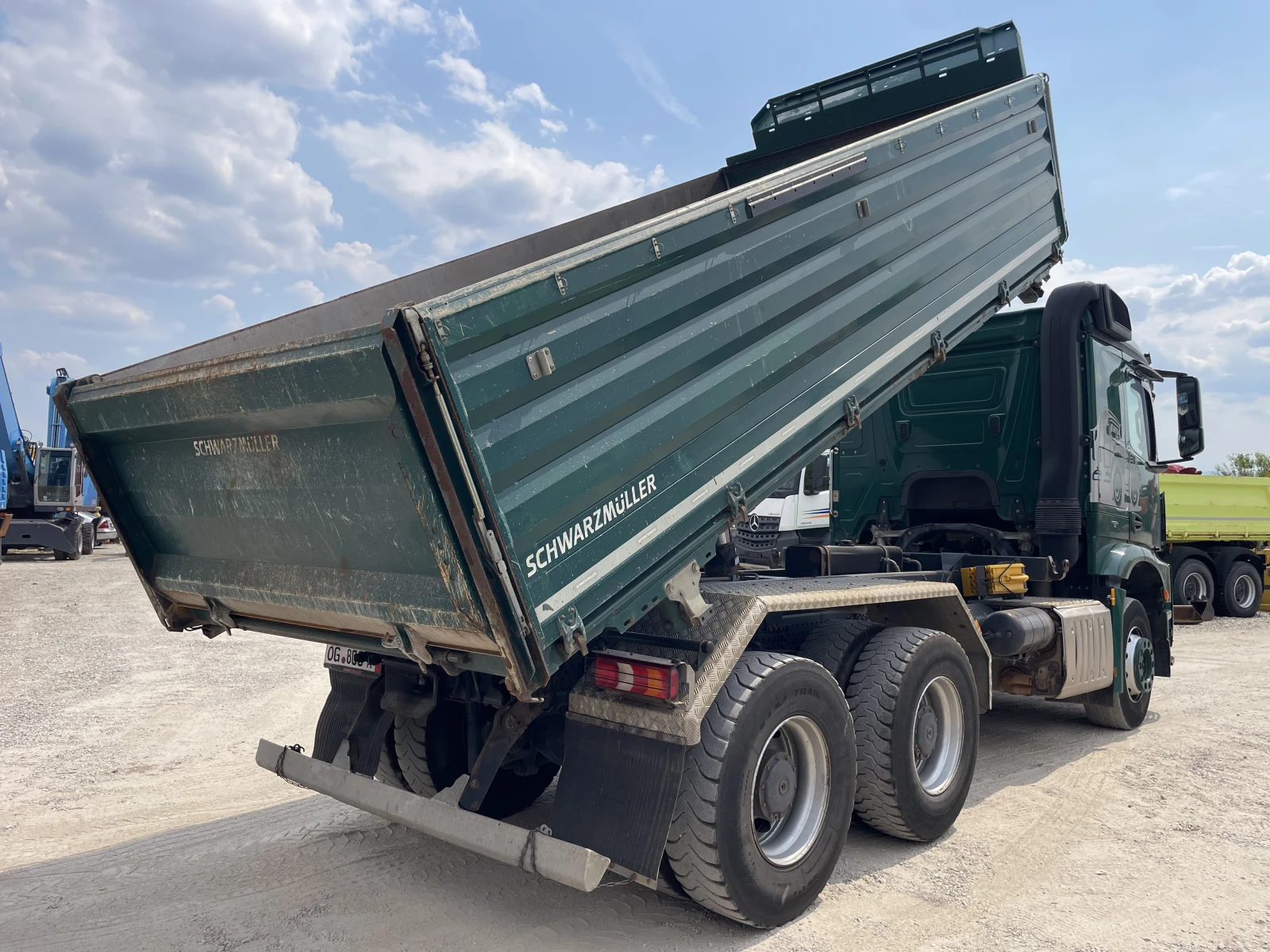 Mercedes-Benz Arocs 2651 - изображение 9